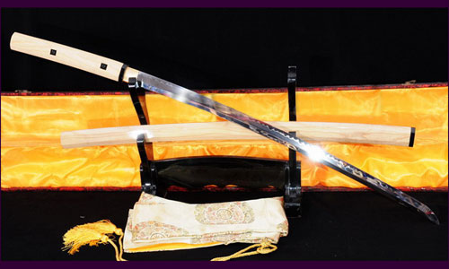 Японский меч Ryan Clay Tempered Maru White Wood Samurai Shirasaya Sowrd ― Интернет-магазин уникальных ножей и мечей