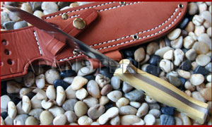 Нож туристический Bark River Bravo 1.5 3V Antique Ivory Micarta